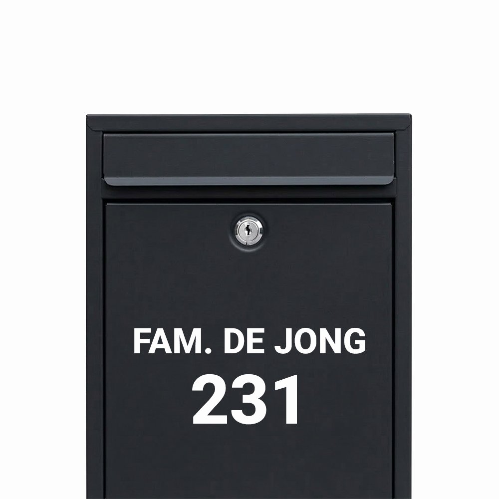 brievenbus_naam+huisnummer Brievenbus sticker met eigen naam en huisnummer - Afbeelding 1